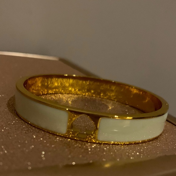 kate spade Jewelry - Lovely Kate Spade bangle